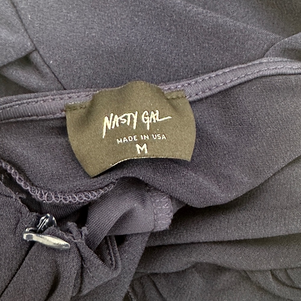 Nasty Gal Navy Halter Jumpsuit M NWT - Picture 4 of 5